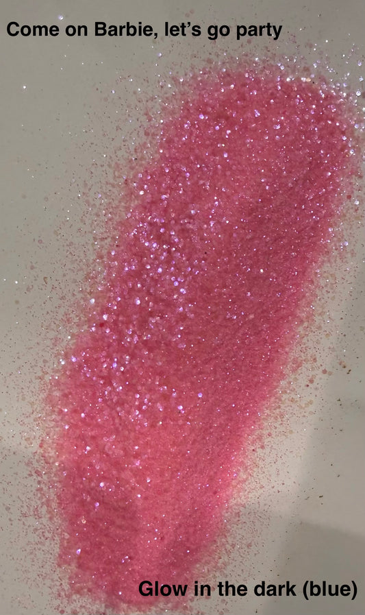 COME ON BARBIE, LET’S GO PARTY GLITTER